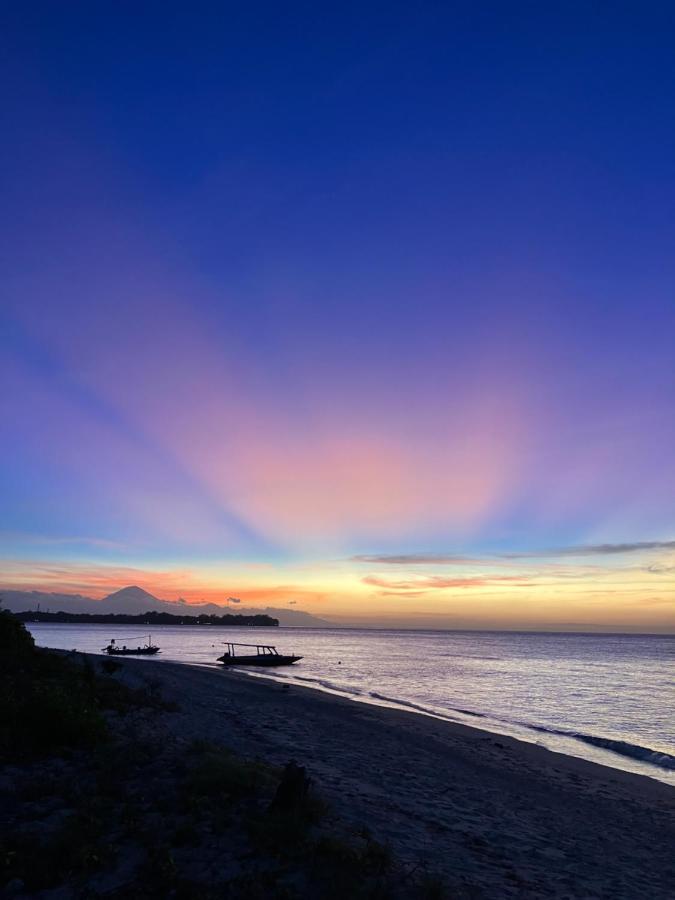Meno Madia Bungalows Gili Meno Exteriör bild