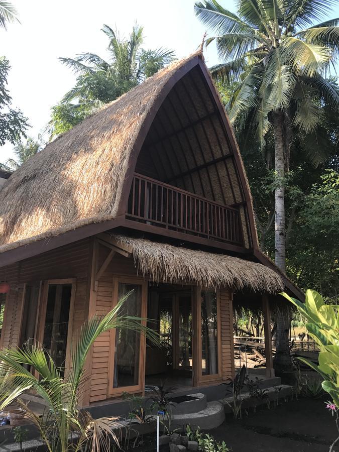 Meno Madia Bungalows Gili Meno Exteriör bild