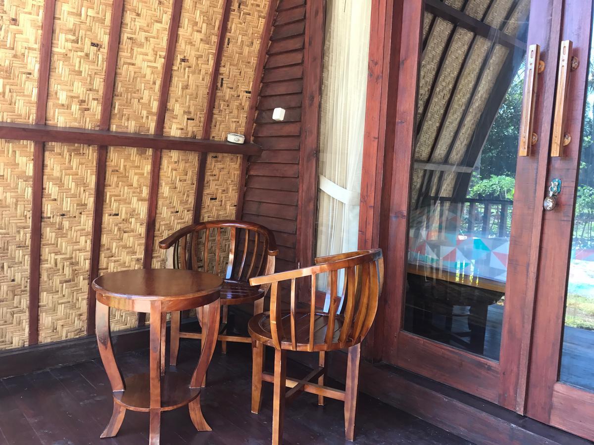 Meno Madia Bungalows Gili Meno Exteriör bild