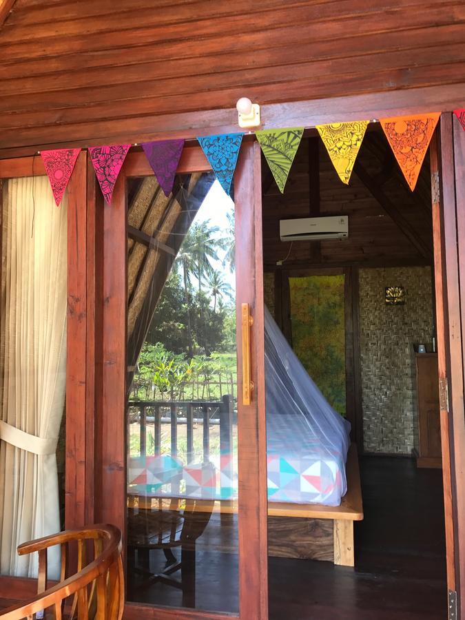 Meno Madia Bungalows Gili Meno Exteriör bild