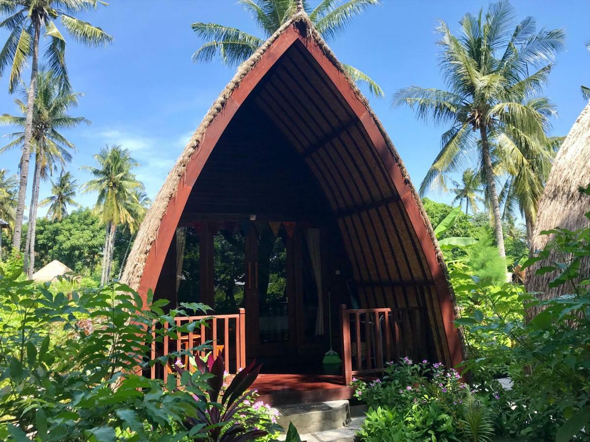 Meno Madia Bungalows Gili Meno Exteriör bild