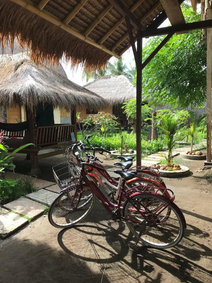 Meno Madia Bungalows Gili Meno Exteriör bild