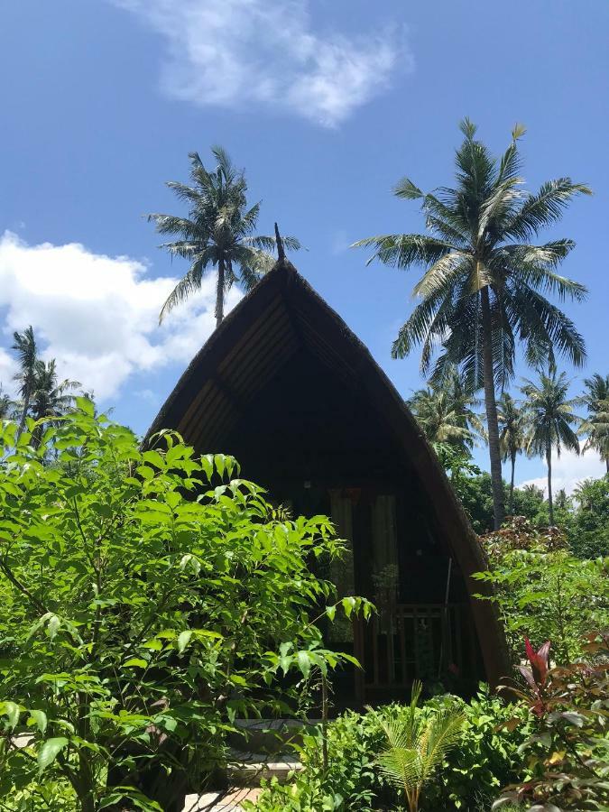 Meno Madia Bungalows Gili Meno Exteriör bild