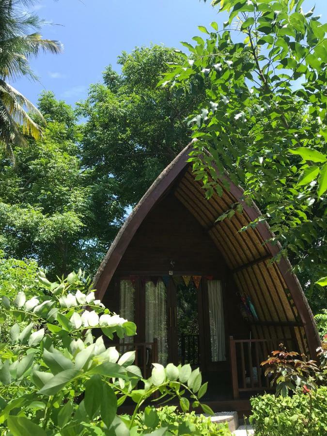 Meno Madia Bungalows Gili Meno Exteriör bild