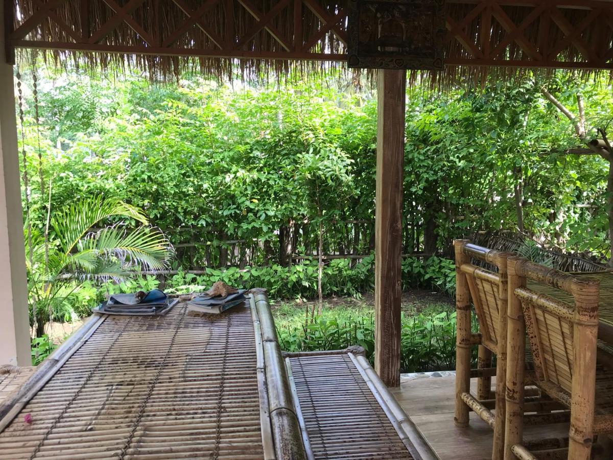 Meno Madia Bungalows Gili Meno Exteriör bild
